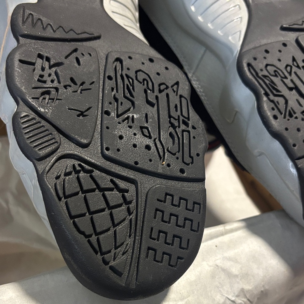 Air Jordan Black and Gray Johnny Kilroy Retro 9 Sneakers - Picture 6 of 8
